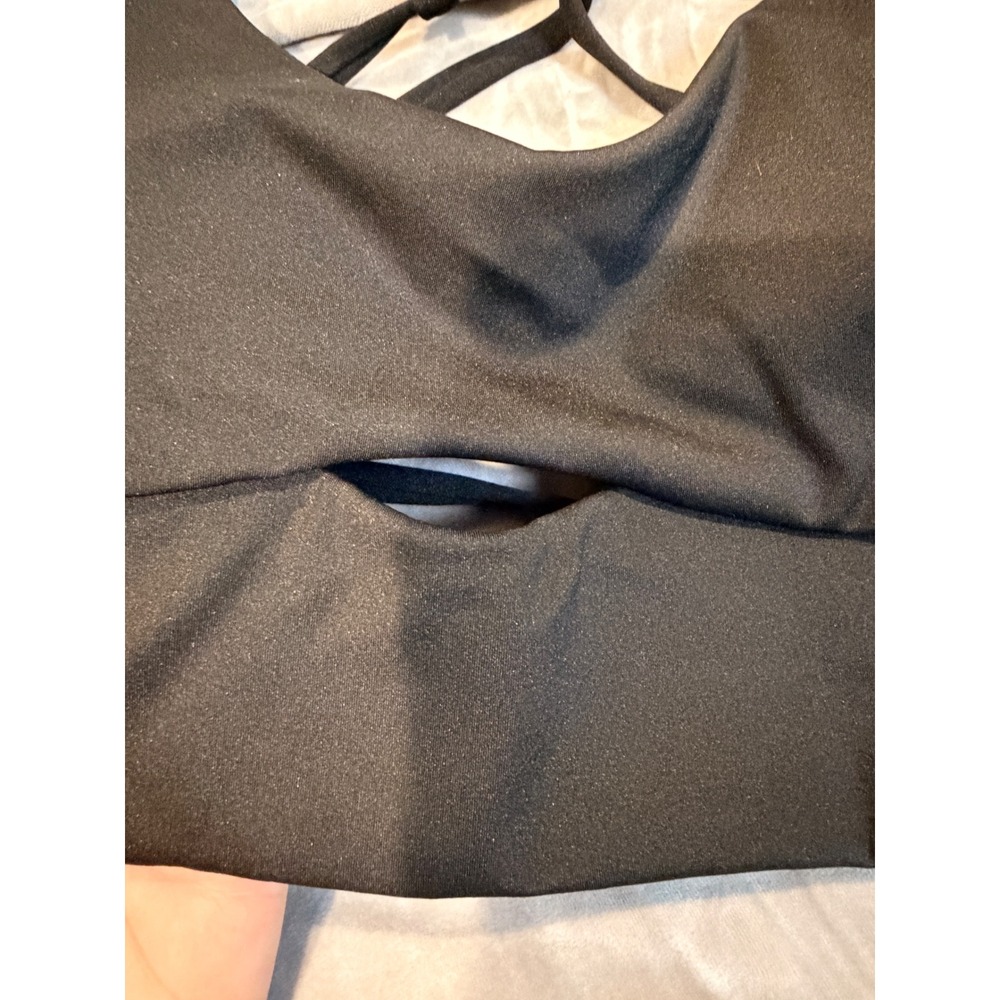 Varsiva Black Strappy Back Sports Bra Front Keyhole Cutout Activewear Top - Picture 3 of 6